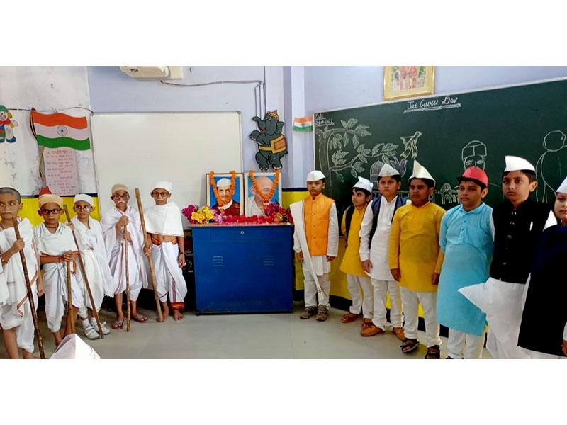 Maharishi Vidya Mandir Fatehpur celebrated Gandhi Jayanti.