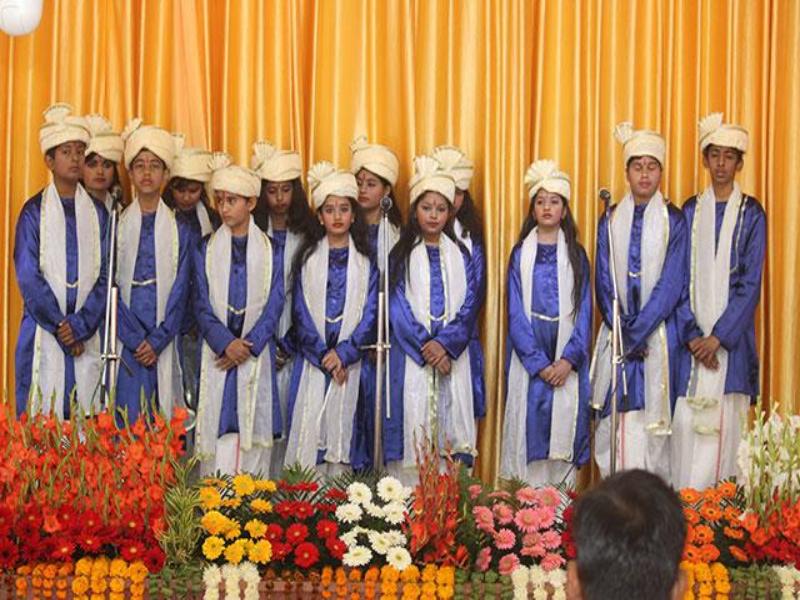 Students of Maharishi Centre for Educational Excellence singing devotional song