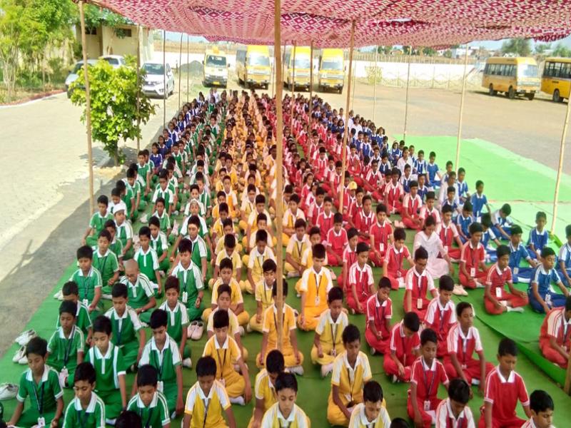 	International Yoga Day was celebrated at Maharishi Vidya Mandir Prayagraj