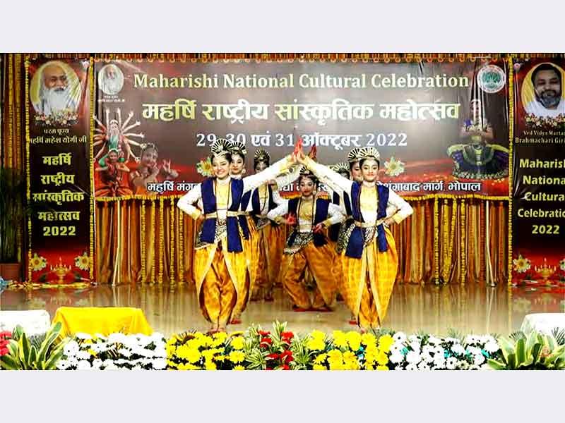 Maharishi Schools' students performing in Maharishi National Cultural Celebration 2022